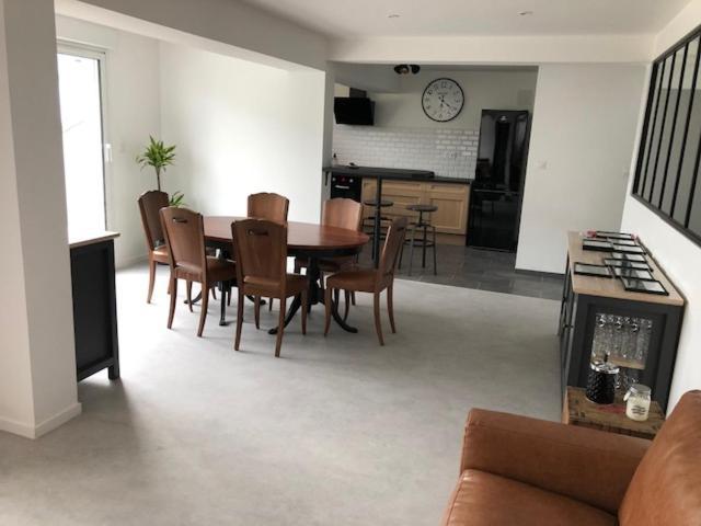 Loft Reve Du Soir 125 M2 Climatise 350 M De La Gare Lägenhet Lourdes Exteriör bild